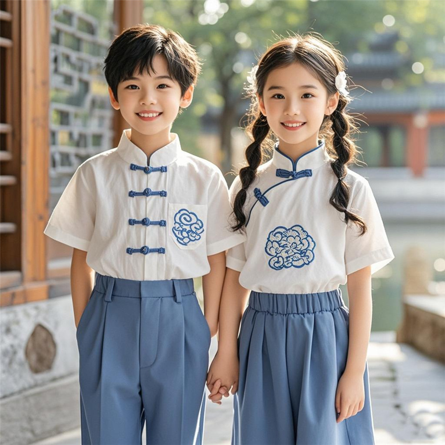 国风校服