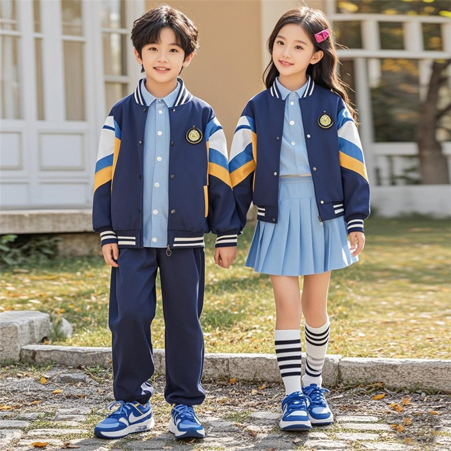 运动风校服