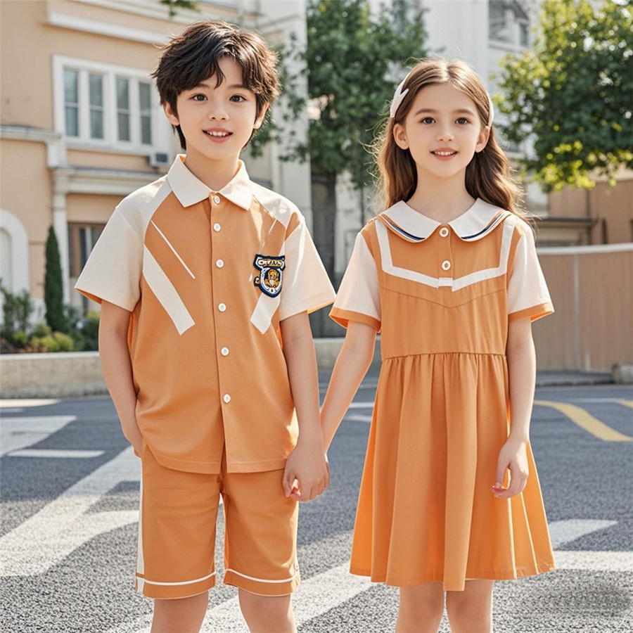 运动风校服